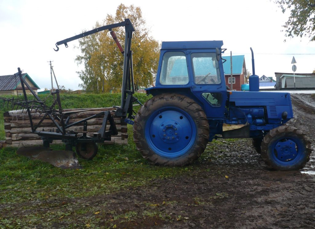 Права на трактор в Первоуральске